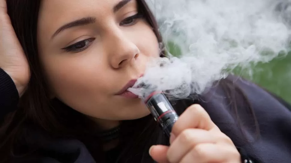 Rokok Vape Berdampak Buruk pada Remaja
